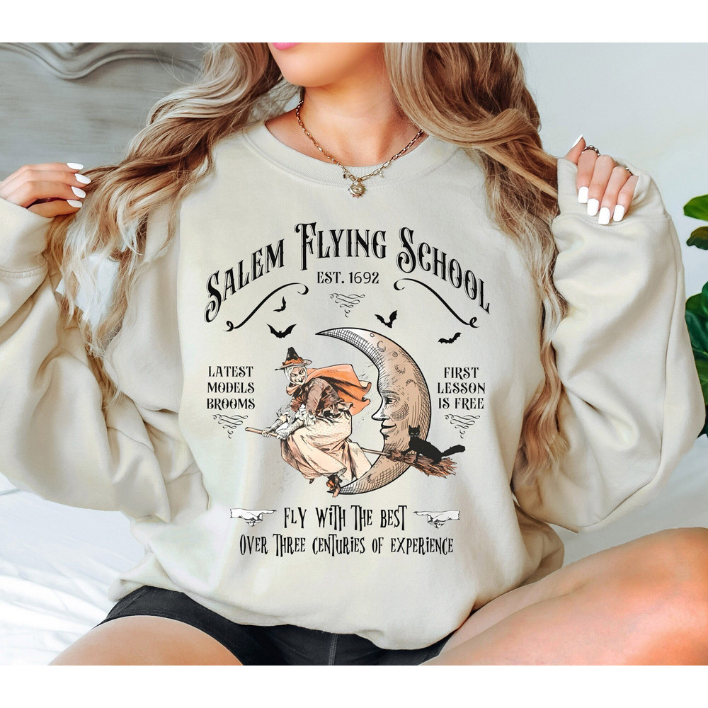 Salem Witch Museum Sweatshirt, Hallowen Sweatshirt, Vintage Halloween Shirt, Halloween Witch Shirt, Salem Massachusetts, Salem Witch Tee.jpg