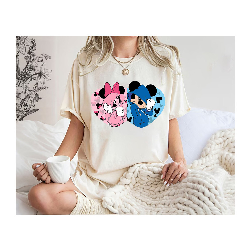 Disney Loving Shirt, Mickey and Minnie lover shirt, Disney for lovers, Disneyland with BF GF, Vacation with disney.jpg