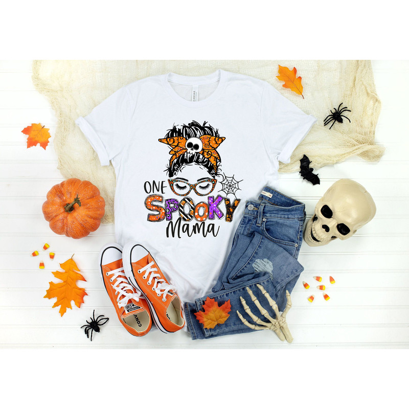 Spooky Mom Shirt, Halloween Party, Halloween Mom shirt,Halloween T-shirt,Hocus Pocus Shirt,Halloween Funny Tee,Halloween Shirt.jpg