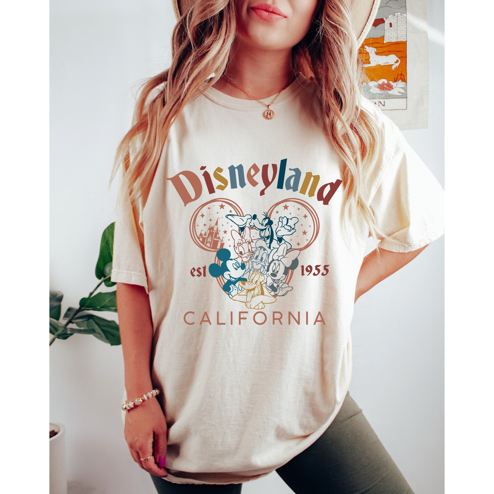 Retro Disneyland Est 1955 California Shirt, Disney Ear Shirt, Disneyland Shirt, Disney Family Vacation, Family Disneyworld, Disney Trip 2024.jpg