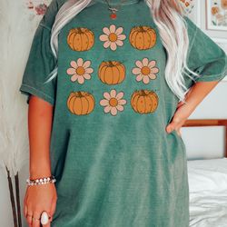 comfort colors vintage floral pumpkins t-shirt, retro pumpkin t-shirt, cute shirt for fall, halloween shirt, halloween
