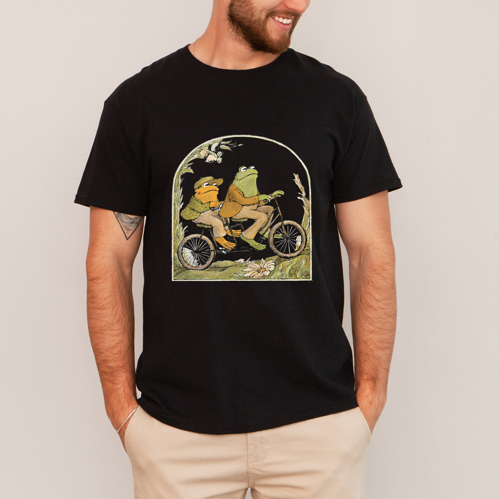 Frog And Toad Shirt,Cute Frog Shirt,Frog and Toad Unisex Tshirt,Vintage Classic Book,Cottage Core Aesthetic,Book Lover Sweatshirt,Gift Frogs.jpg