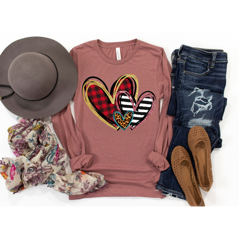 Valentine's Day Heart Sweatshirt,Leopard Love Heart Shirt,Valentines Day Shirts For Woman,Valentines Day Gift,Happy Valentine's Day Shirt.jpg