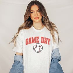 game day shirt baseball tees baseball mom t-shirt retro baseball shirt for women sports mom shirt mothers day gift famil