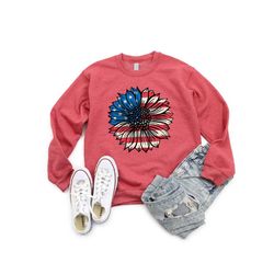 cute america sunflower sweatshirt, land of the free, womens american crewneck, usa sweatshirt, 4th of july sweatshirt, r