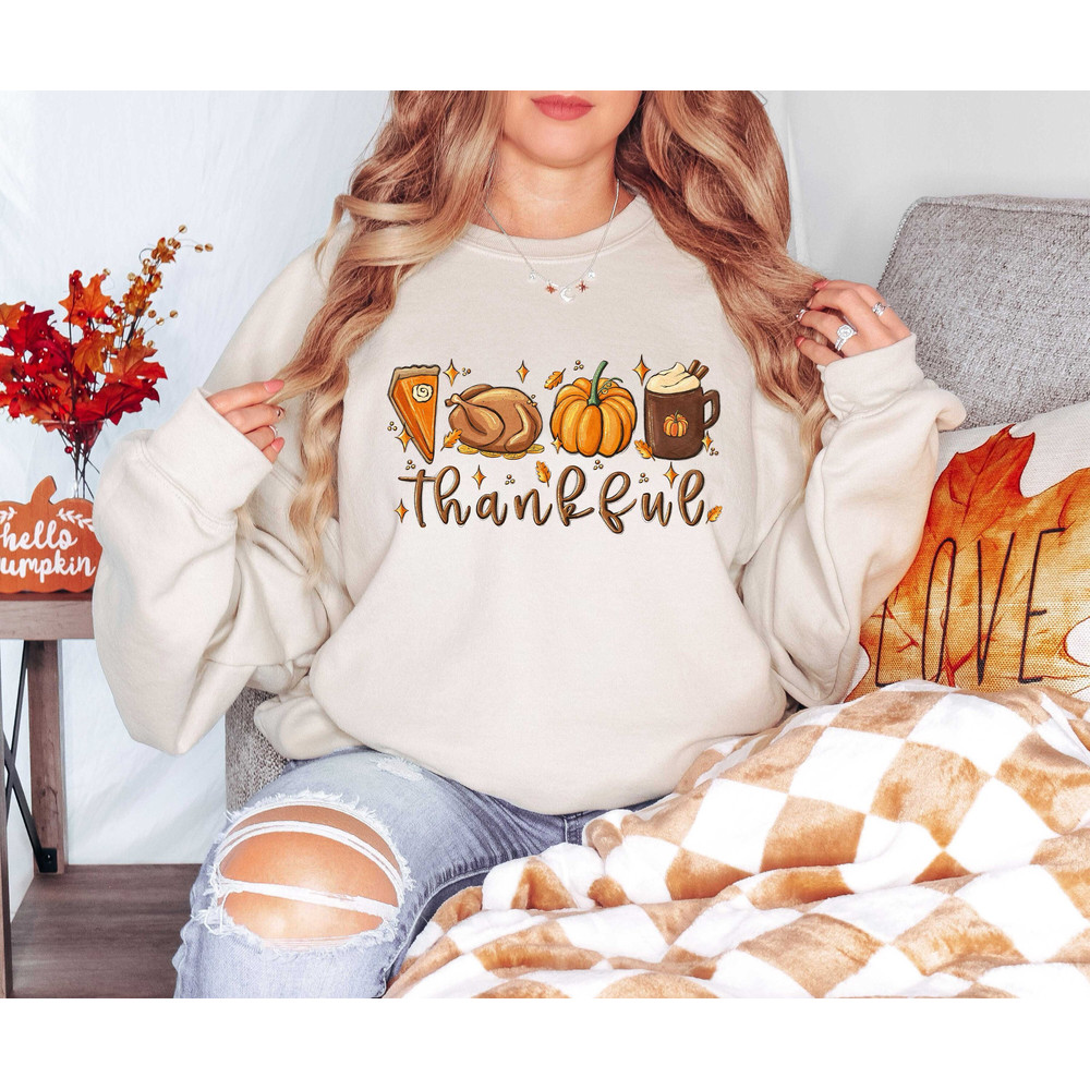 Thankful shirt, Thankful shirt women, Thankful grateful shirt, Thanksgiving Shirt, Thankful mom shirt, fall shirt for women, Fall vibes tee.jpg