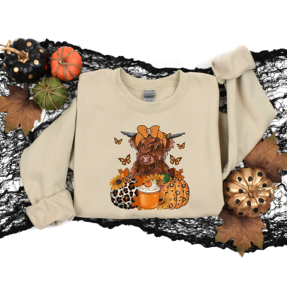 Thanksgiving Cow, Pumpkin Sweatshirt, Cow Lover Shirt, Cute Cow Shirt, Women Gift, Women Thanksgiving Shirt, Pumpkin Sweatshirt with Cow.jpg