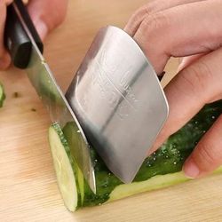 Stainless Steel Kitchen Tool Hand Finger Protector Knife Cut Slice Safe Guard finger knife kitchen gadgets