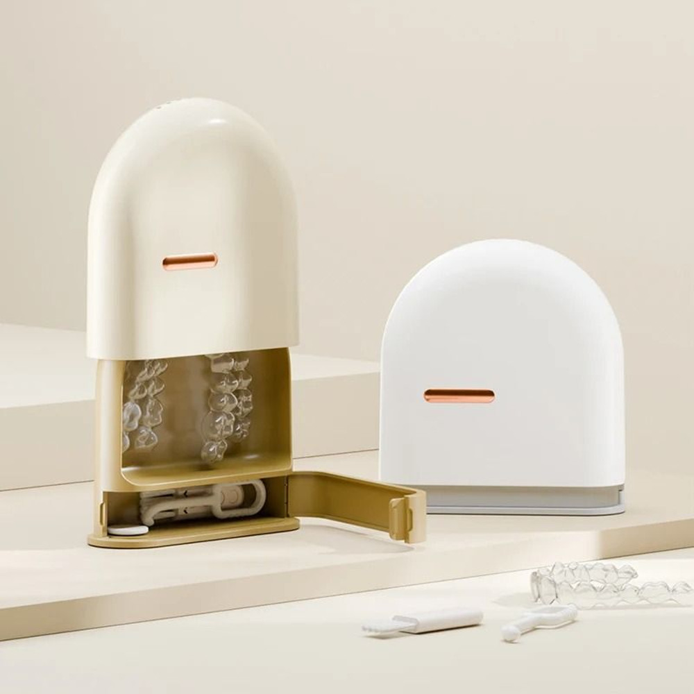 Denture Storage Box with Lid