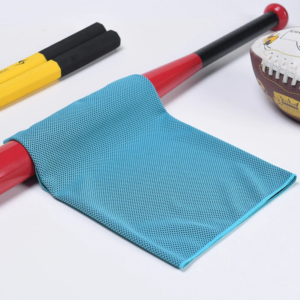 Breathable Cooling Towel Chilly Sports  Yoga Towel with Portable Storage for Indoor  Outdoor Use