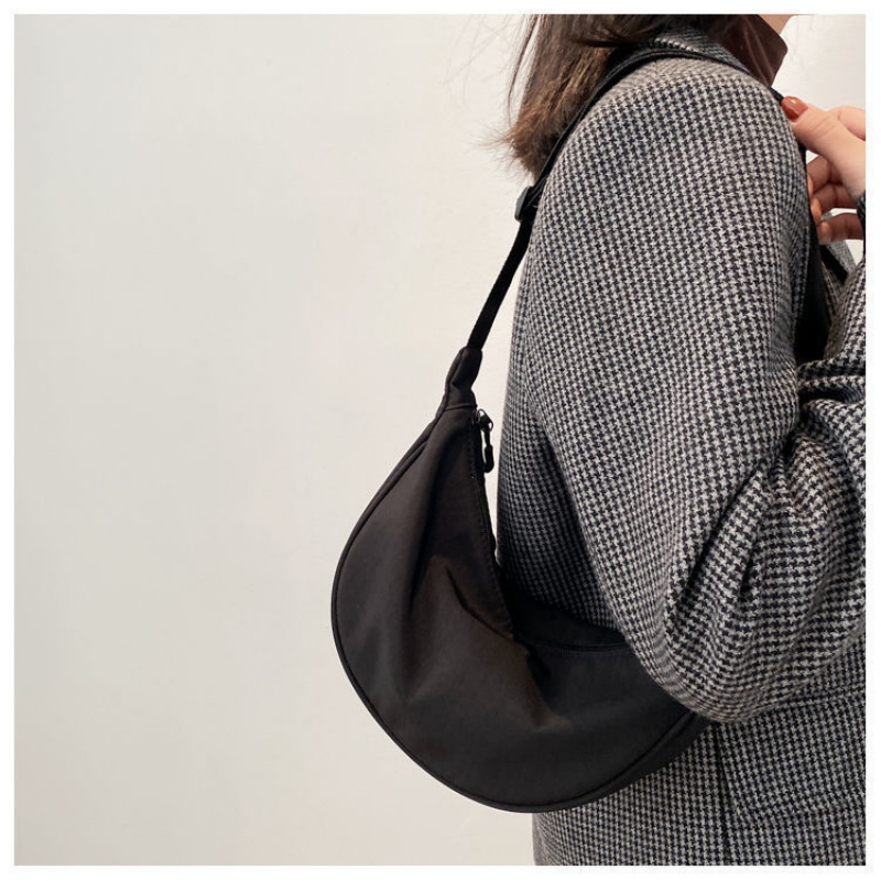 Versatile Womens Shoulder Bag Chic Messenger Satchel For Work Travel  Daily Essentials 4