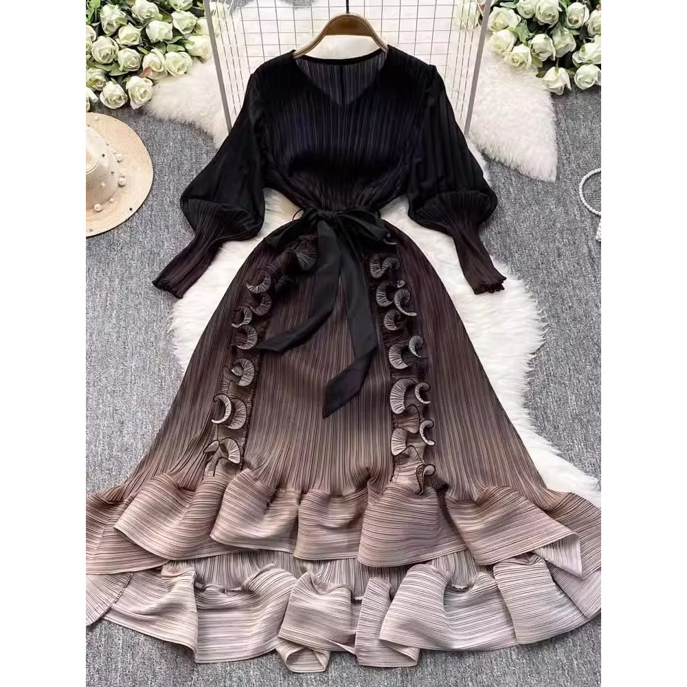 Luxury Miyake 3D Ruffles Pleated Dress Gradient Color Boho Robe With VNeck LaceUp Belt For Womens 3