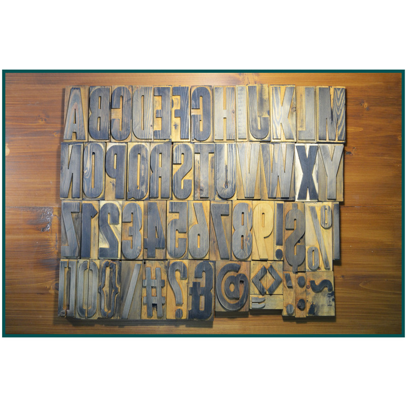 Gothic Letterpress font 4.jpg