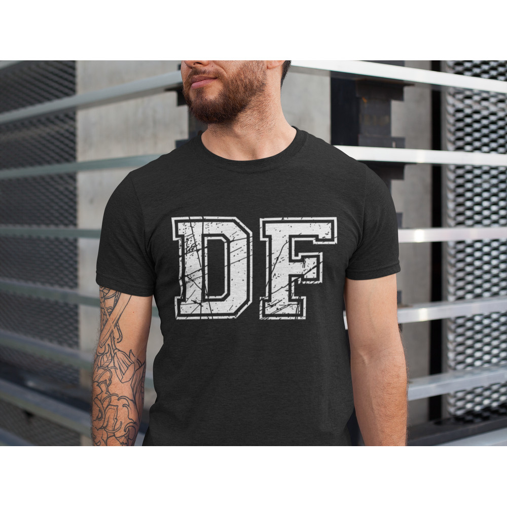 College VARSITY Distressed font ttf 111.png
