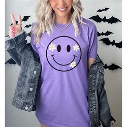 daisy smile shirt, daisy tee, cute smile shirt, smiley face shirt, happy face shirt , happy face for men and women, dais