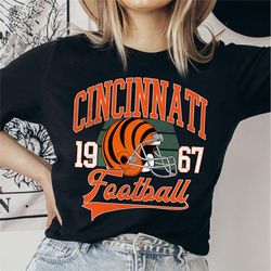 cincinnati football sweatshirt, vintage style cincinnati football crewneck, football t-shirt, cincinnati hoodie, sunday