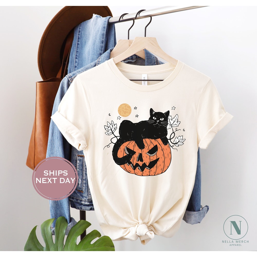 Retro Halloween Shirt - Halloween Family Shirt - Cat Halloween Shirt - Cat Pumpkin Shirt - Vintage Natural Tee.jpg