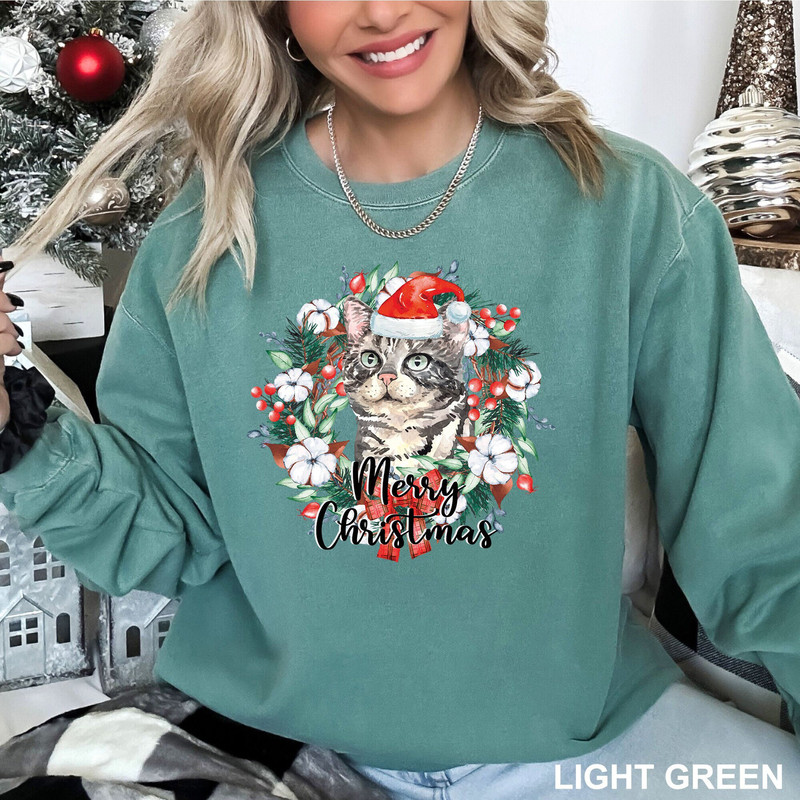 Merry Christmas Wreath American Shorthair Sweatshirt, Xmas Cat Shirt, Christmas Wreath Cat Shirt, Christmas Wreath Santa Hat Cat CR-0270.jpg