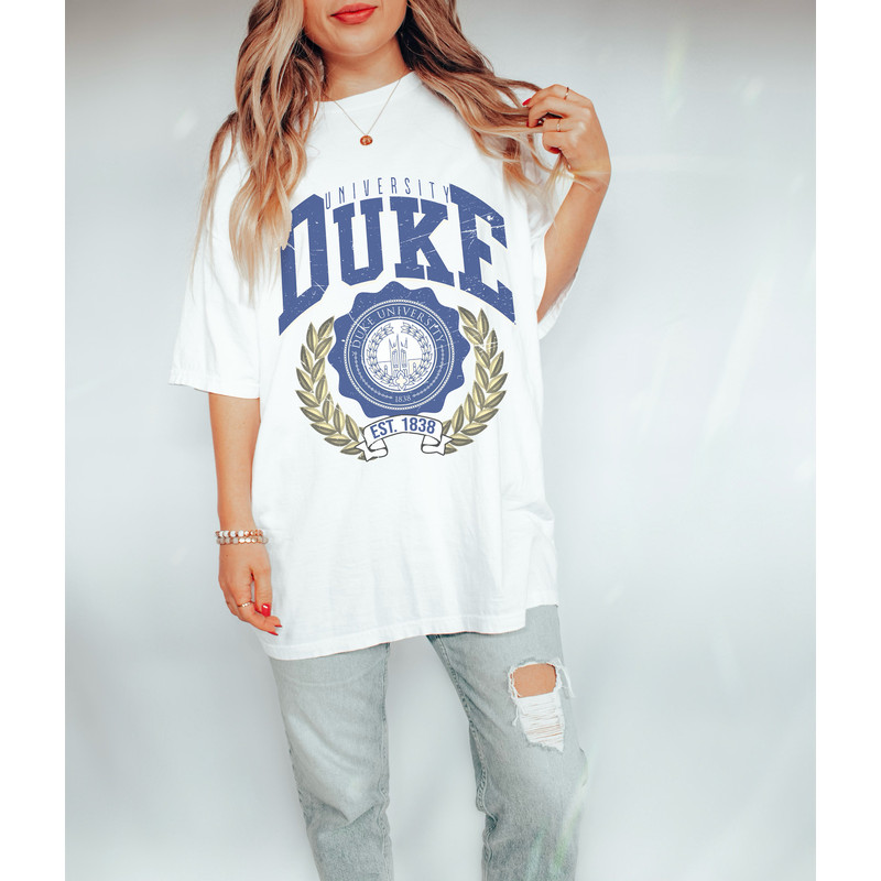 Retro Duke Oversized shirt in white, college shirt, university shirt, unisex sizing, gift for students.jpg