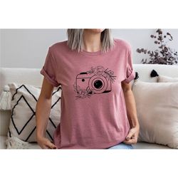Photographer Shirt, Photography Shirt, Gift for Photographer, Photography Gift, Camera Lover Shirt, Camera T-Shirt, Phot