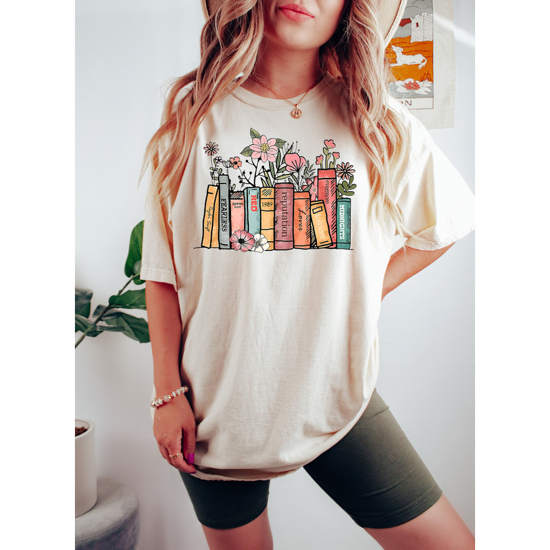 Booktrovert Sweatshirt,Book Lover Sweatshirt, Cute Book Lover Shirt, Librarian Teacher Bookish Shirt,Gift For Book Lover Teacher,Booktrovert 1.jpg
