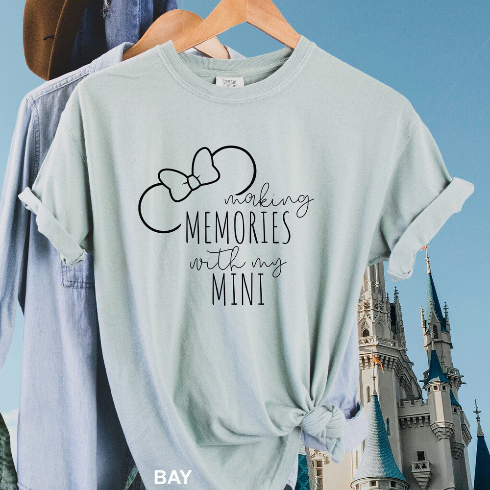 Minnie Mouse Shirt, Disney Gift Shirts, Disney Shirts Women, Disney Trip Shirts, Disney Vacation Shirt, Disney Family Shirt, 120905.jpg