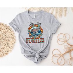 cute and trendy turtle t-shirt for women for men unique gift idea for animal lovers comfortable and stylish turtle top