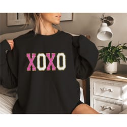 xoxo sweathirt and hoodie, valentine's day shirt, women's valentine's day shirt, gift to girlfriend, valentine's day shi