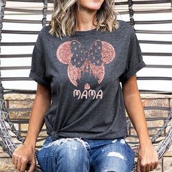 i'm not a regular mom i'm a disney mom shirt,disney mom tee,minnie mama shirt,mother's day gift,funny mom shirt,gift for