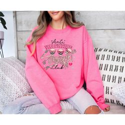 anti valentine club womens crewneck sweatshirt / valentine's day / funny valentine sweatshirt / single / valentine skull
