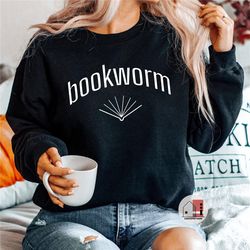 bookworm sweatshirt, just one more chapter, reading sweatshirt, book lover shirt, librarian crewneck, teacher book shirt