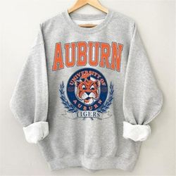 vintage ncaa auburn football sweatshirt \ t-shirt, auburn tigers shirt, university of auburn tigers shirt, unisex t-shir