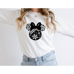 minnie leopard christmas sweatshirt, xmas disney minnie sweater, christmas minnie head hoodies, xmas disneyland trip swe