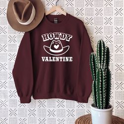 howdy sweatshirt,cowboy sweatshirt,howdy valentine sweatshirt, valentine sweatshirt,southern shirt,western sweatshirt,co