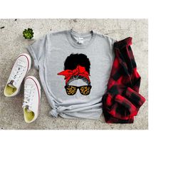 woman face shirt, afro girl shirt, trendy girl face t-shirt, black lady shirt, curly hair, women face, leopard glasses,