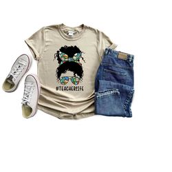 teacher life messy bun shirt, woman curly hair teacher shirt, black hair woman messy bun, teacher gift, teacher t-shirt,