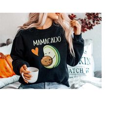 pregnancy sweatshirt, cute avocado maternity clothes, fall pregnancy announcement shirt, gift for new mom, mama to be te