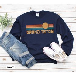 grand teton sweatshirt, grand teton hoodie, grand teton shirt, wyoming hoodie, wyoming sweatshirt, vacation hoodie, gran