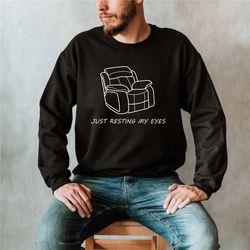 just resting my eyes t shirt, i'm not sleeping shirt, dad shirt, grandpa & father tshirt, funny grandpa tee, father's da