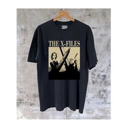 unisex the x files t-shirt, the x files hoodie, the x files sweater, retro t-shirt, spooky sweatshirt, short sleeve shir