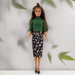 Barbie black floral skirt