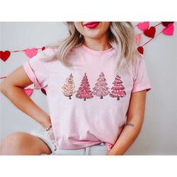 pink tree christmas shirt,christmas sweater,christmas crewneck, christmas tree sweatshirt,holiday sweaters,winter sweats