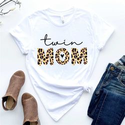 twin mom shirt, mom of twins shirt, gift for twin mom, mom of twins shirt, expecting twins, twins reveal shirt, twin bab