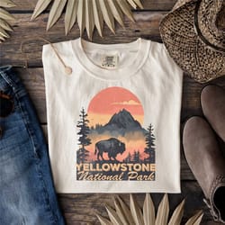 yellowstone tee, yellowstone national park shirt, yellowstone vintage inspired t-shirt, unisex tee, comfort colors , ove