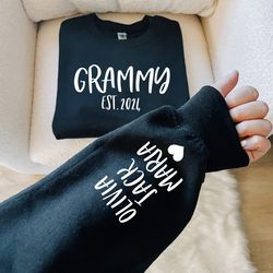 grammy sweatshirt, personalized grammy sweater, custom grandma shirt, grandmother gift, mothers day, kid names on sleeve