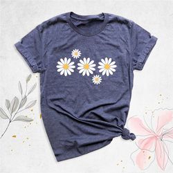 daisy shirt, wildflower shirt, floral gift shirt, birth month flower shirt, country life shirt, summer shirt, women gift