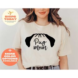 pug mom shirt, pug mom tshirt, dog mom shirt, shirt for dog lover, pug mama shirt, gift for dog mom, fur mom pug lover u