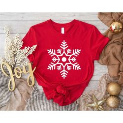 snowflake christmas t-shirt for women, christmas gifts, snowflake winter christmas shirt, gift for women, snowflake shir