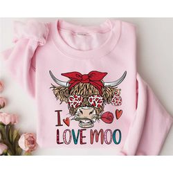 sweatshirt i love moo, highland cow sweatshirt, valentine's day sweater, cows lover, xoxo cow sweater, valentine's day g