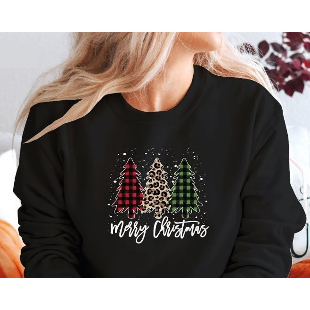 Plaid Print Christmas Tree sweatshirt, Christmas sweatshirt, Holiday SweatShirt, Women's Christmas Shirt, Plaid Print Christmas TREE (SWT).jpg